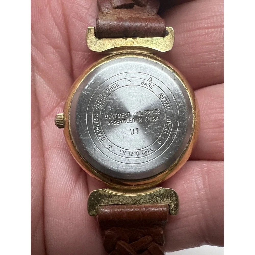Vintage Timex Carriage Womens Watch 26mm Gold Case Brown Braided Leather W7